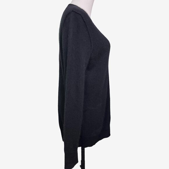 Aqua Cashmere 100 Percent Cashmere V Neck Black Sweater Women’s Size Large L - Picture 4 of 7